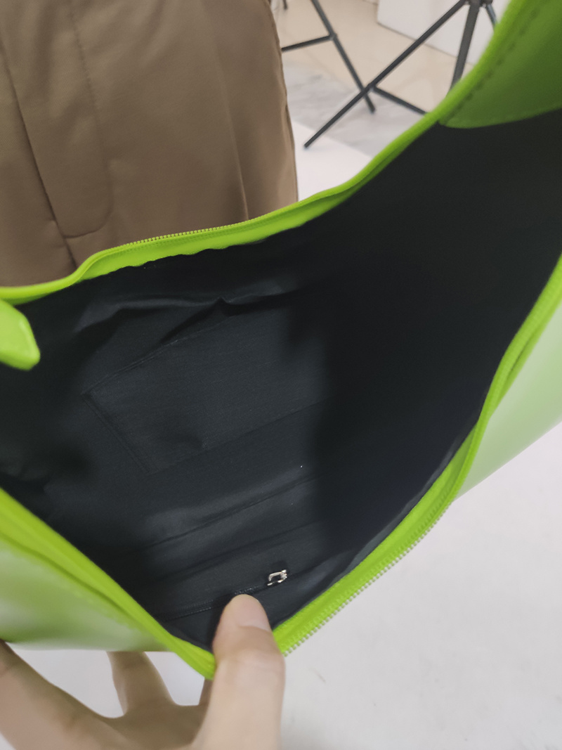 Designer Temperament Handbag Clutch