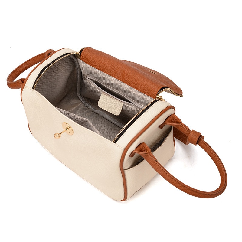 Retro Design Shoulder Bag