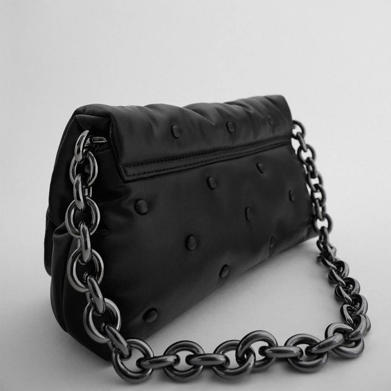 Thick Metal Chain Shoulder Purse