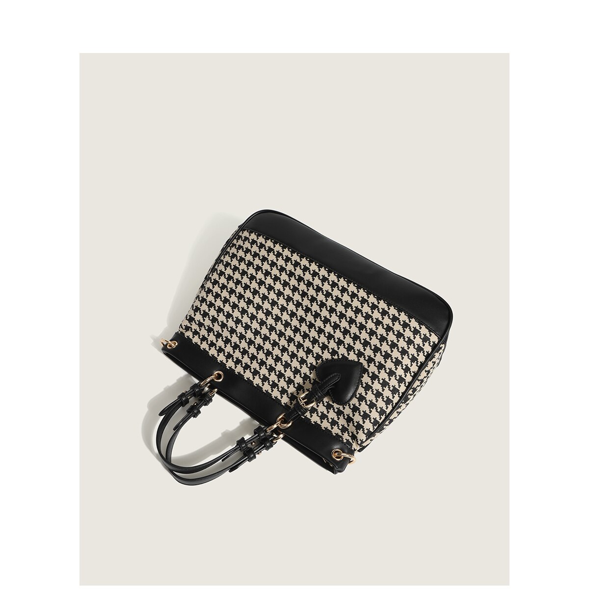 Houndstooth Underarm Tote Bag