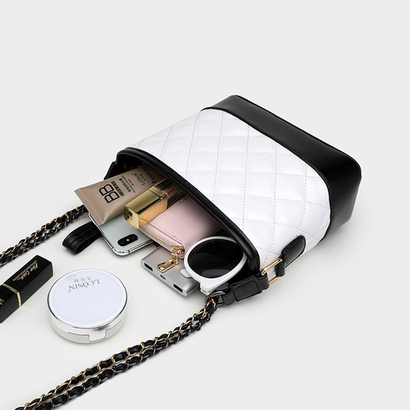 Rhombus Large Bucket Bag