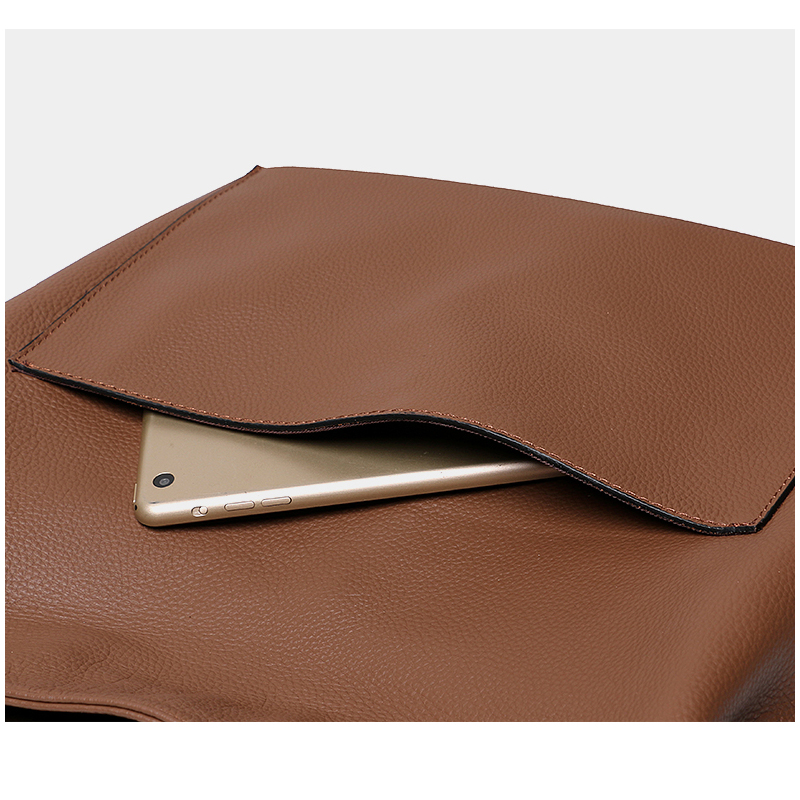 Large-capacity Cowhide Handbag