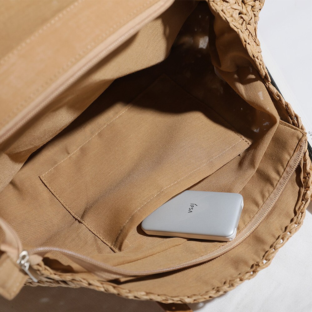 Round Straw Shoulder Bag