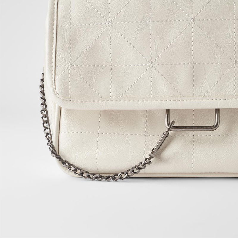 Retro Chain Clutch Bag