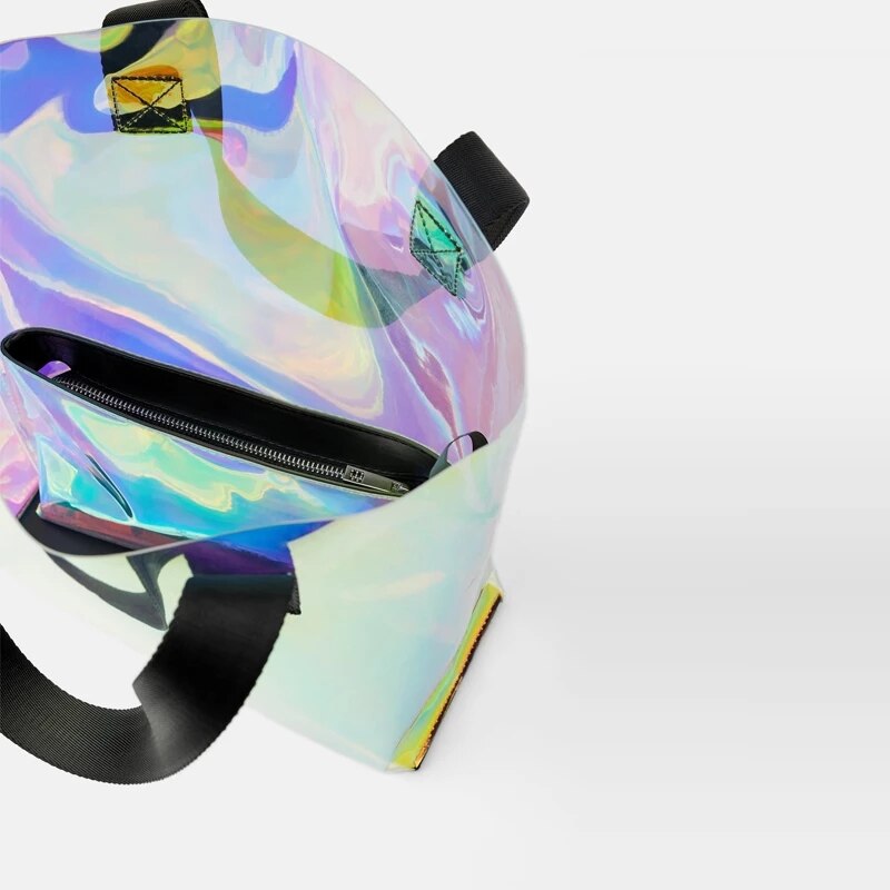 Large-Capacity Tote Bag