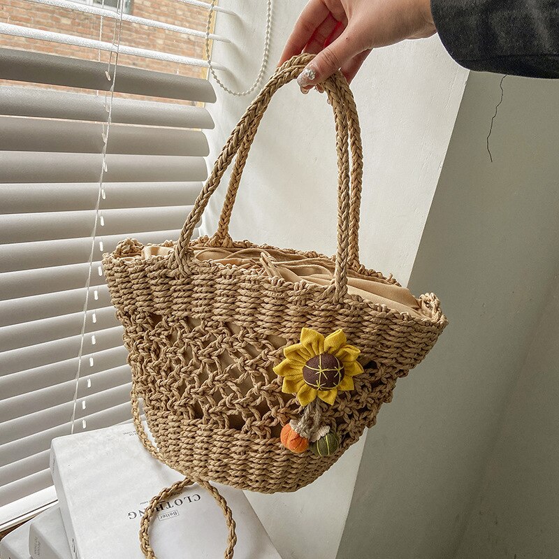 Straw Flower Rattan Crossbody Bag