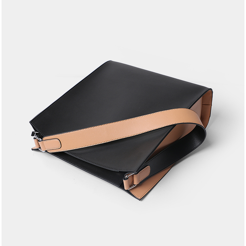 High Quality Leather Square Shoulder Bag