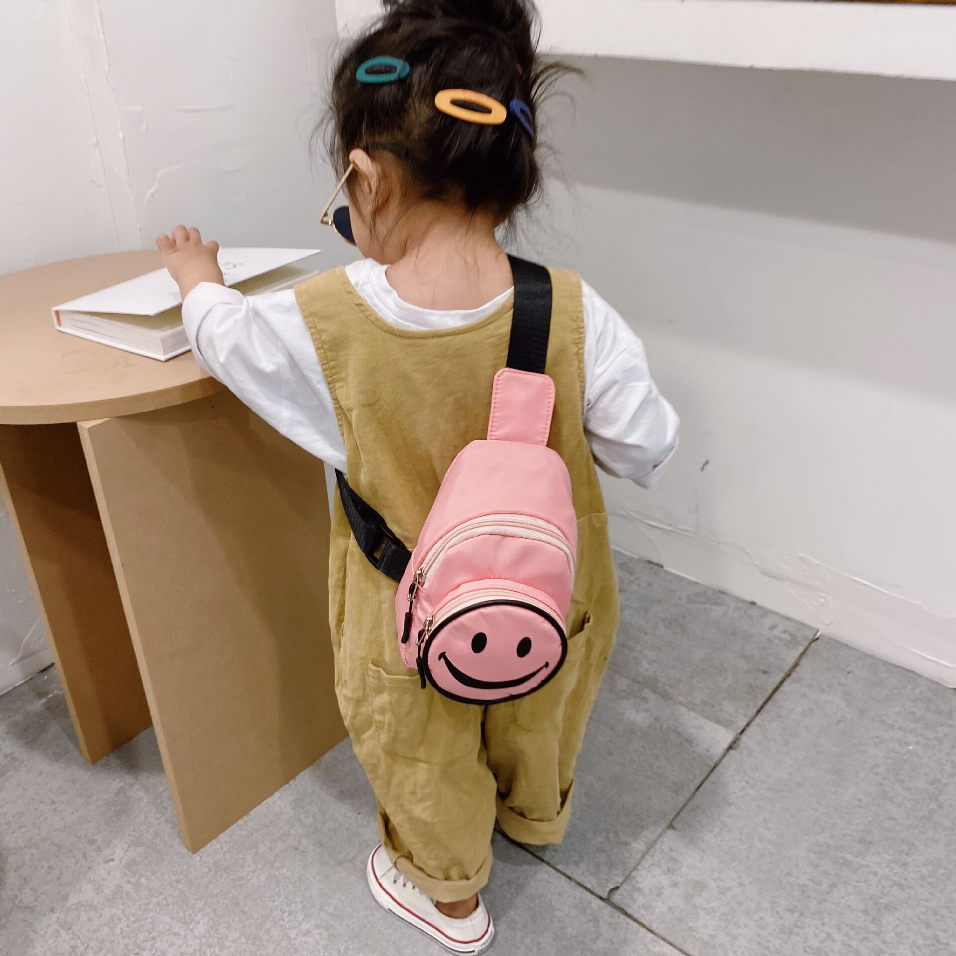 Cartoon Smile Children's Small Messenger Bag