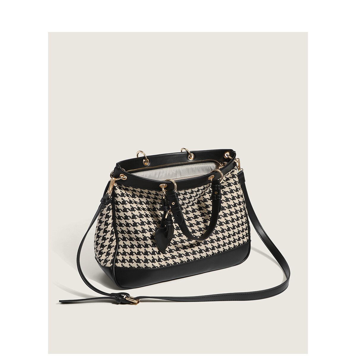 Houndstooth Underarm Tote Bag